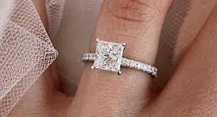 Princess cut lab grown diamond with square brilliant facet arrangement